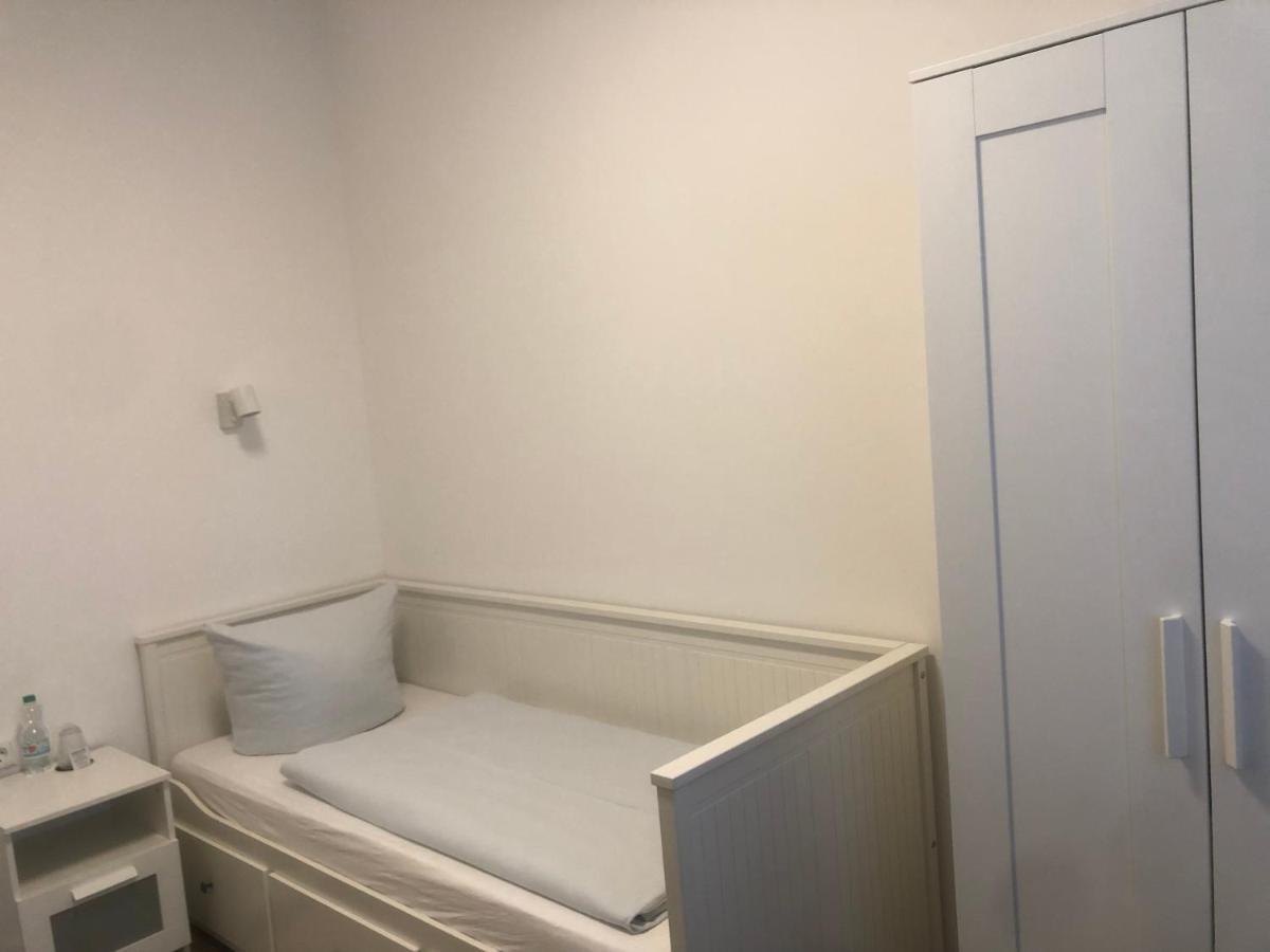 Hotellerie Gasthaus Schubert Garbsen Exteriör bild