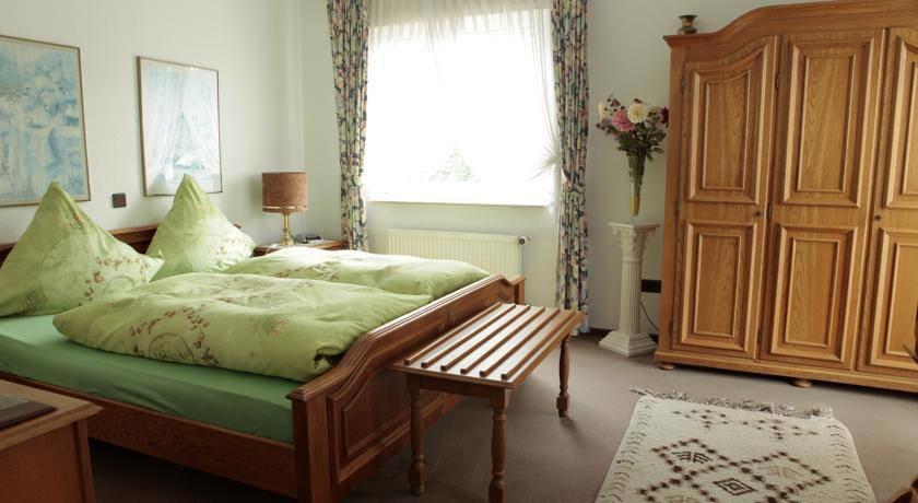 Hotellerie Gasthaus Schubert Garbsen Exteriör bild