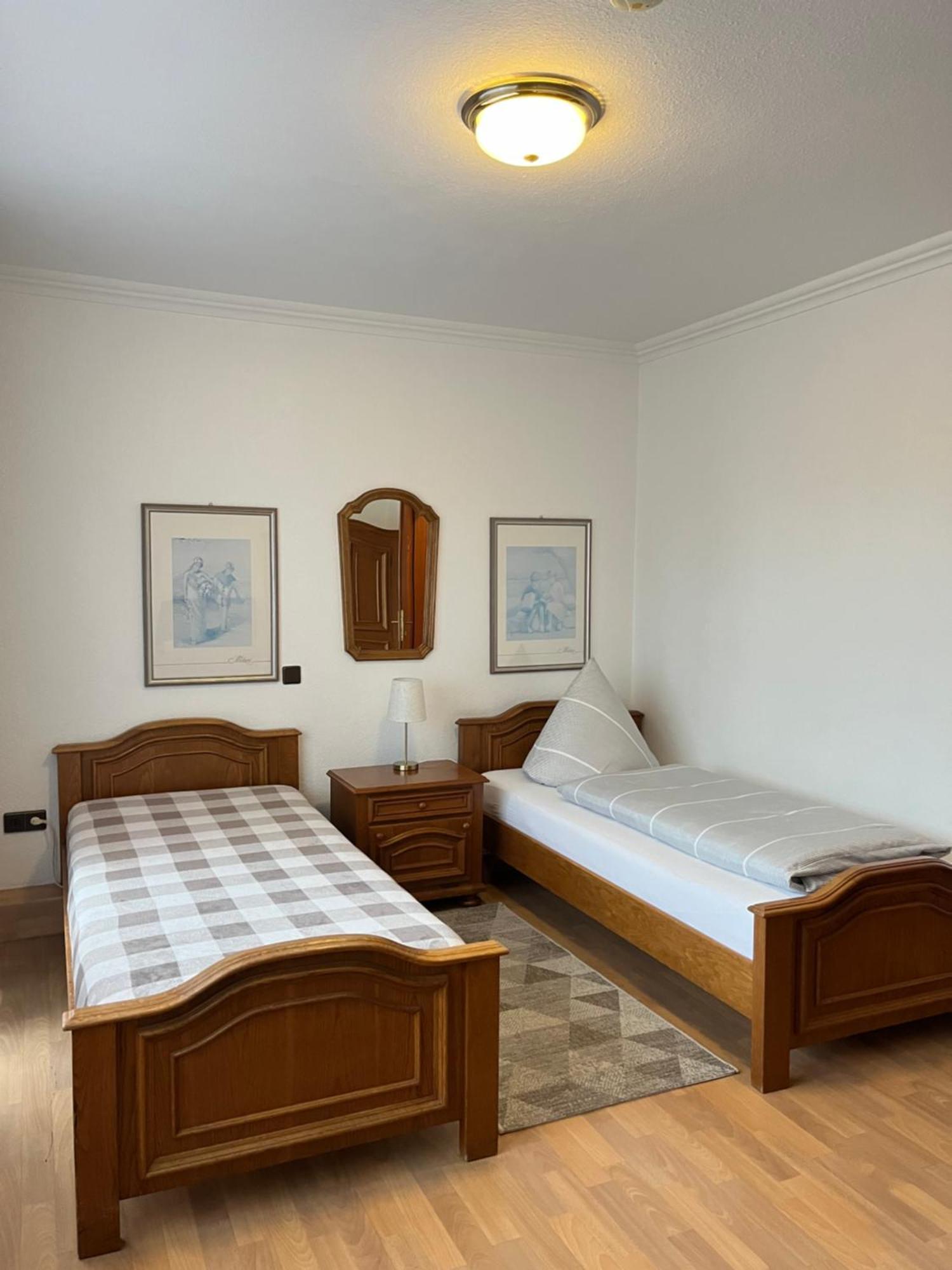 Hotellerie Gasthaus Schubert Garbsen Exteriör bild
