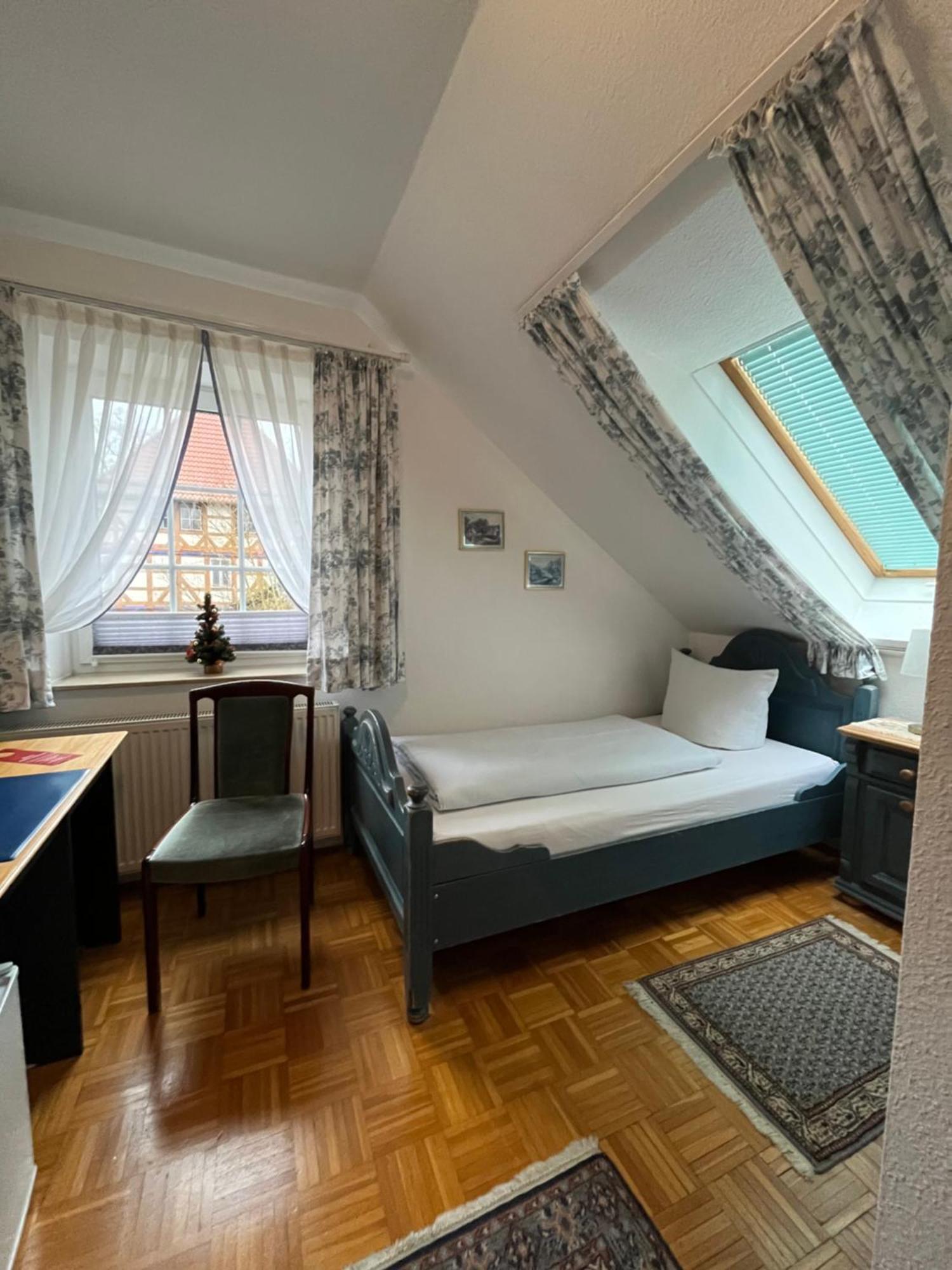 Hotellerie Gasthaus Schubert Garbsen Exteriör bild