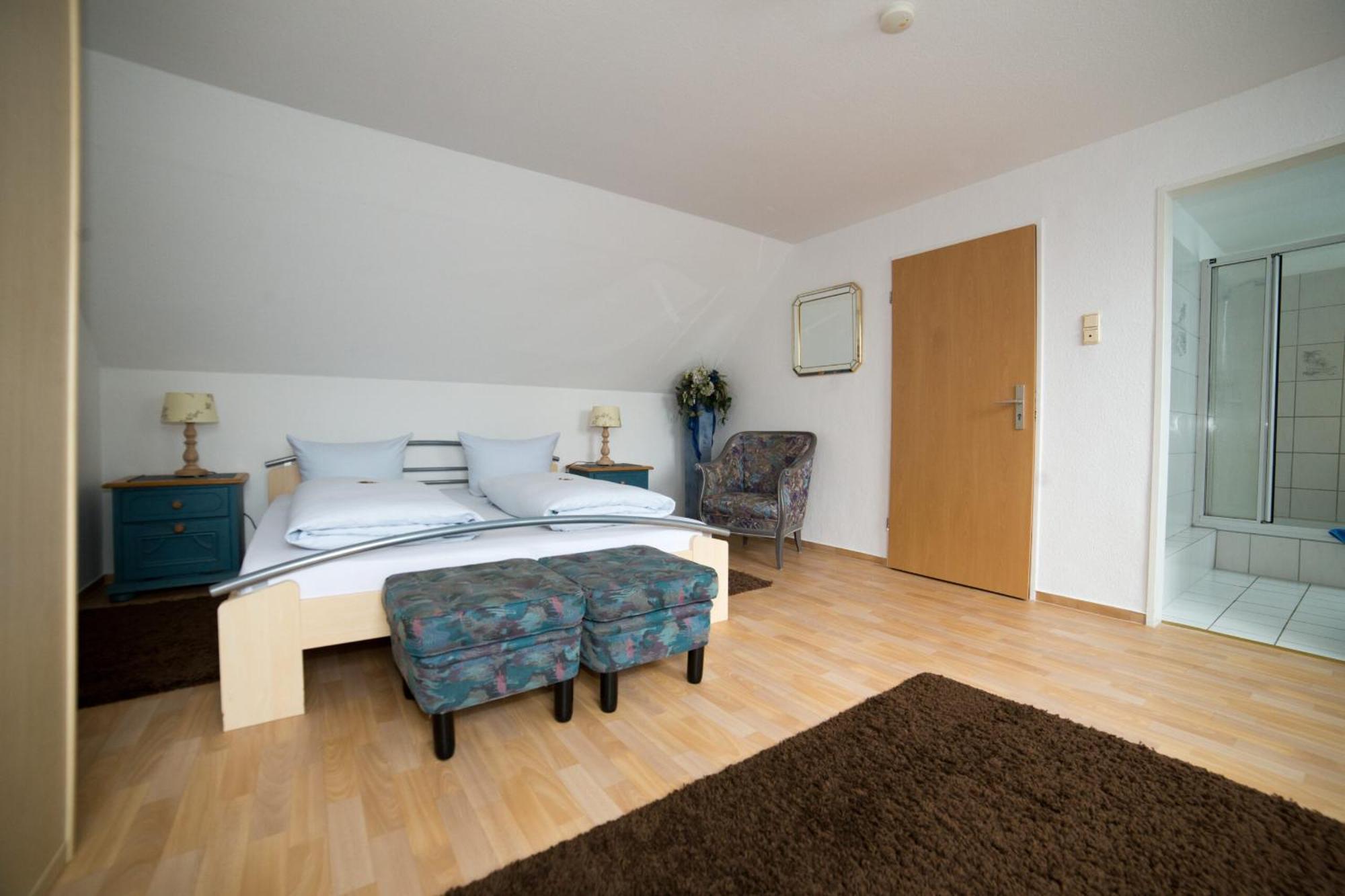 Hotellerie Gasthaus Schubert Garbsen Exteriör bild
